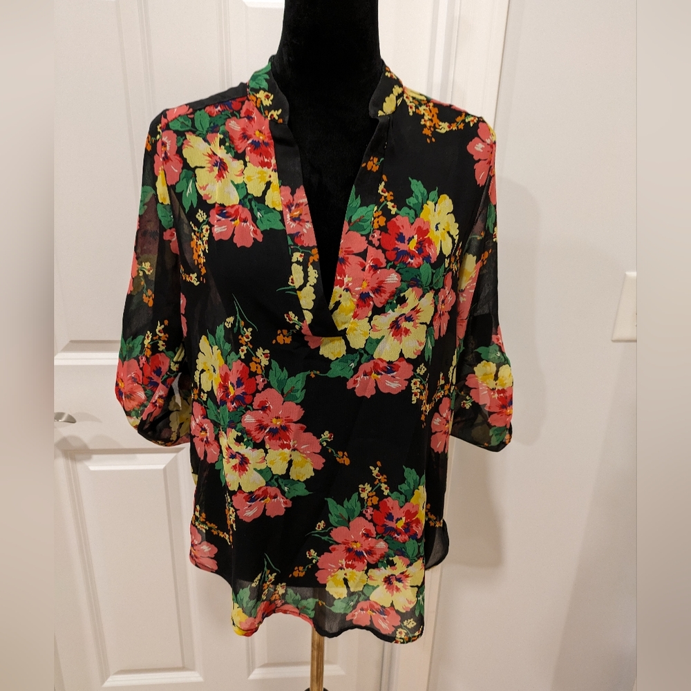 Ellen Women's Size S 100% Polyester Long Sleeve